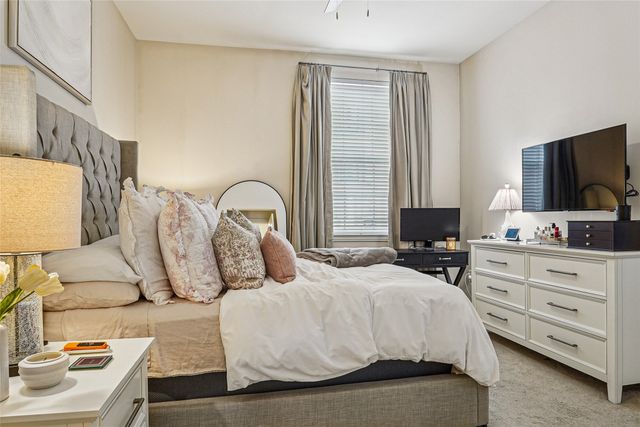 2305 Worthington Street 114, Dallas, TX 75204