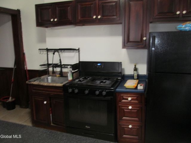 1 Manning Square, Albany, NY 12206