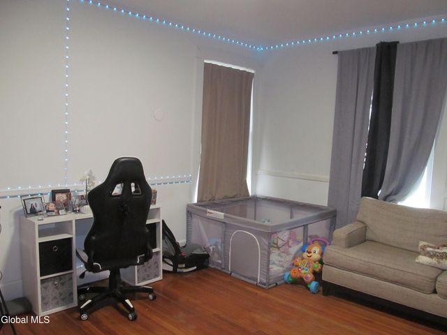 1 Manning Square, Albany, NY 12206