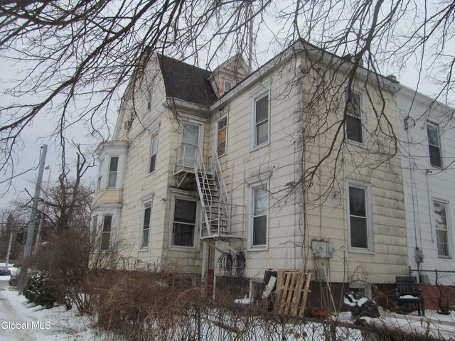 1 Manning Square, Albany, NY 12206