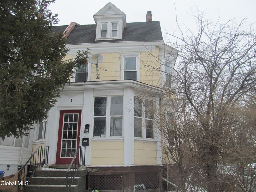 1 Manning Square, Albany, NY 12206