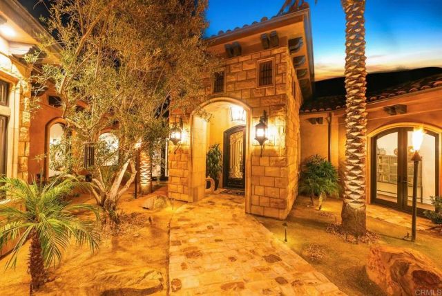 4065 Via Palo Verde Lago, Alpine, CA 91901