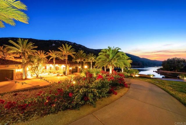 4065 Via Palo Verde Lago, Alpine, CA 91901