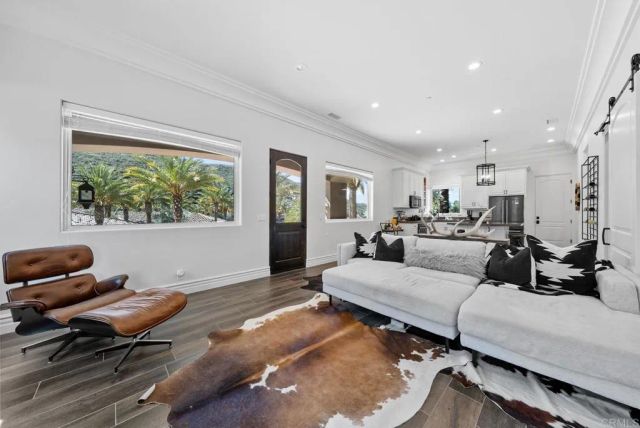 4065 Via Palo Verde Lago, Alpine, CA 91901