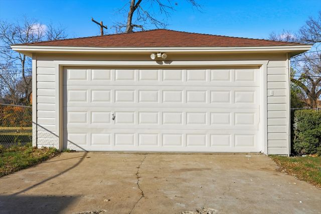 2617 Woodmere Drive, Dallas, TX 75233