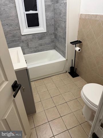 2909 ROYDEN ST, Camden, NJ 08105