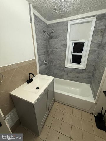 2909 ROYDEN ST, Camden, NJ 08105