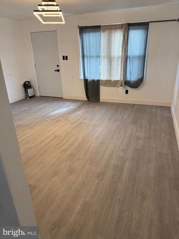 2909 ROYDEN ST, Camden, NJ 08105