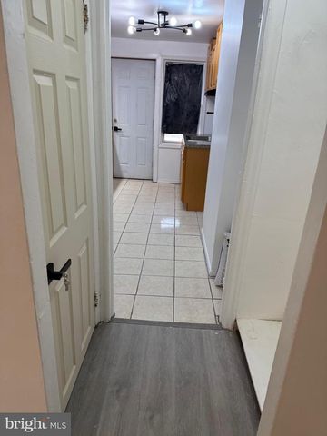 2909 ROYDEN ST, Camden, NJ 08105