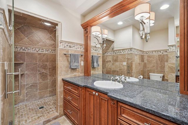 7500 Hillcrest DRIVE, Wauwatosa, WI 53213