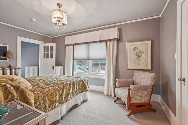 7500 Hillcrest DRIVE, Wauwatosa, WI 53213