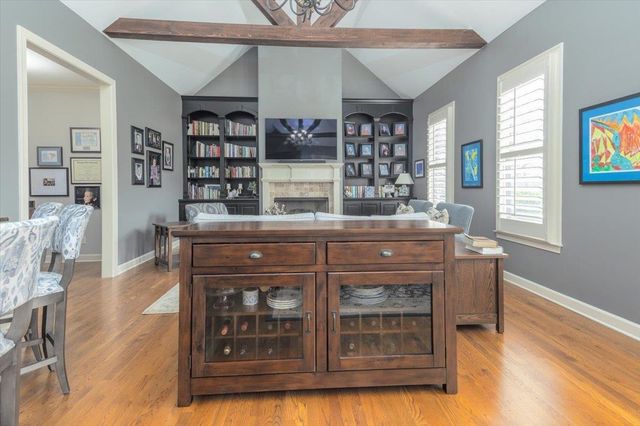 10181 IVY OAK LN, Lakeland, TN 38002