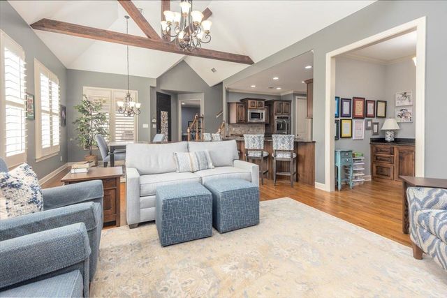 10181 IVY OAK LN, Lakeland, TN 38002