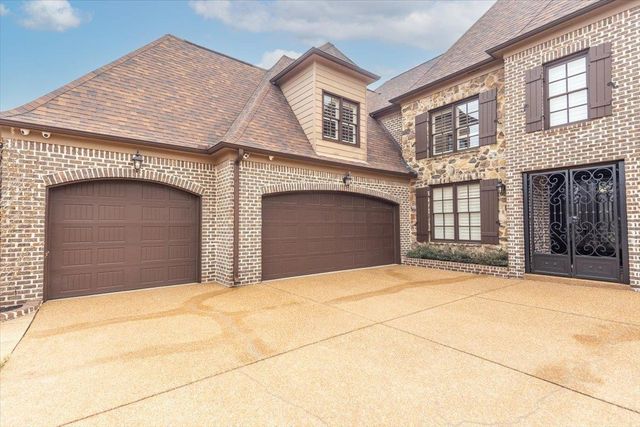 10181 IVY OAK LN, Lakeland, TN 38002