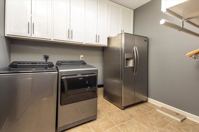 10181 IVY OAK LN, Lakeland, TN 38002