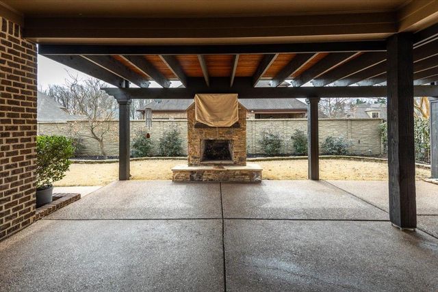 10181 IVY OAK LN, Lakeland, TN 38002