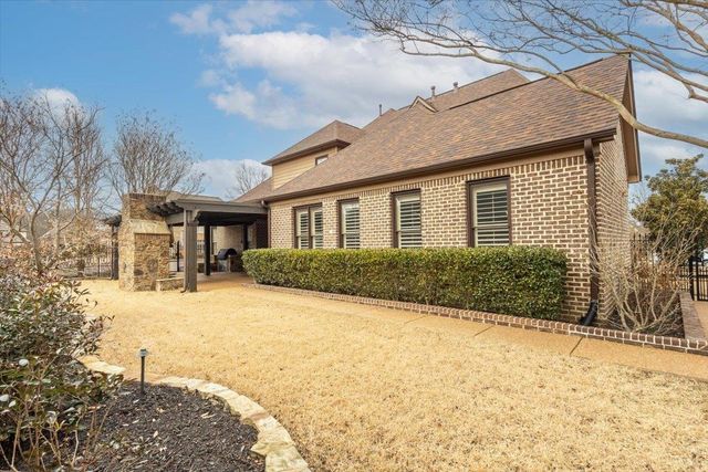 10181 IVY OAK LN, Lakeland, TN 38002