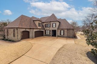 10181 IVY OAK LN, Lakeland, TN 38002