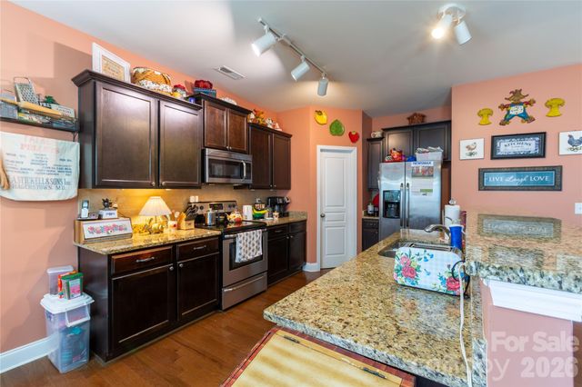 19449 Smith Circle, Cornelius, NC 28031