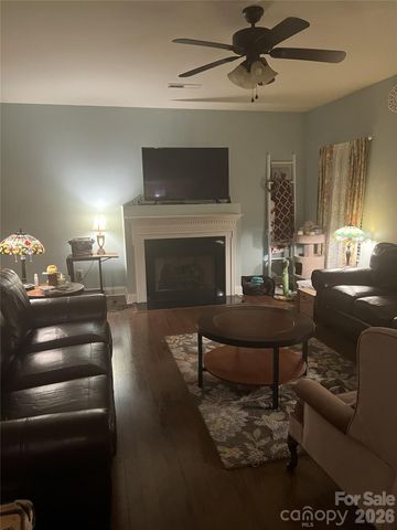 19449 Smith Circle, Cornelius, NC 28031