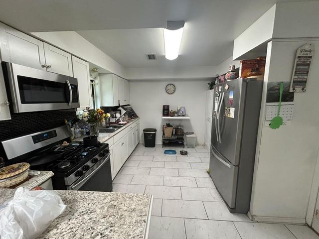 8510 Ruthby Street, Houston, TX 77061