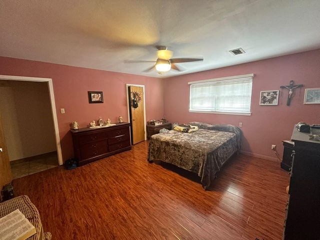 8510 Ruthby Street, Houston, TX 77061