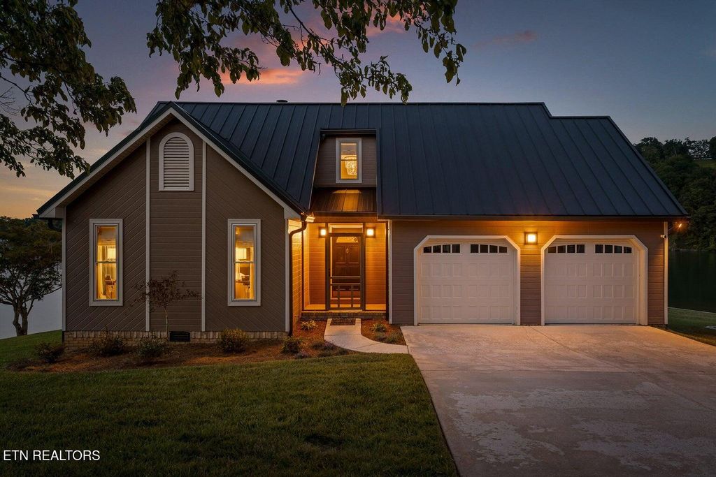 272 Russell Lane, Spring City, TN 37381