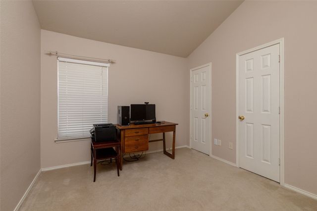 7515 Cresswell Drive, Arlington, TX 76001