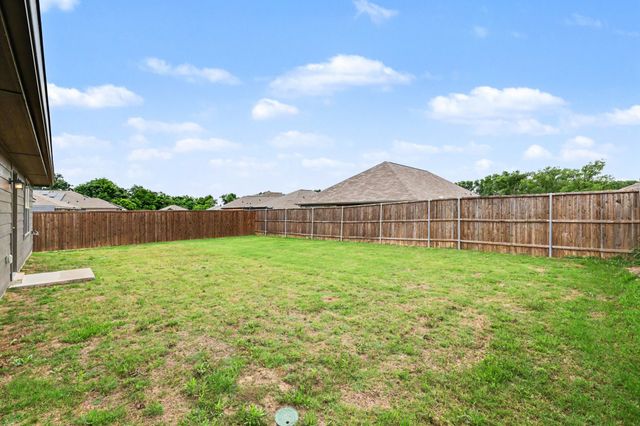 2404 Atlantic Avenue, Anna, TX 75409