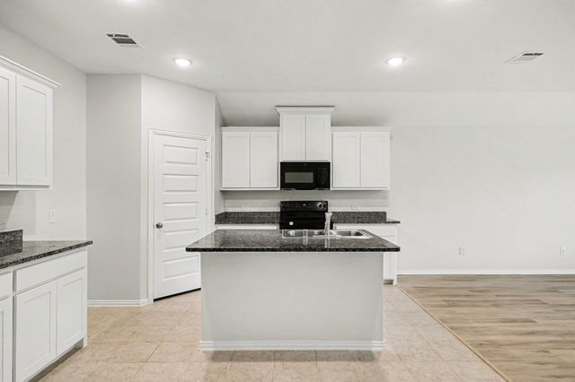 2404 Atlantic Avenue, Anna, TX 75409