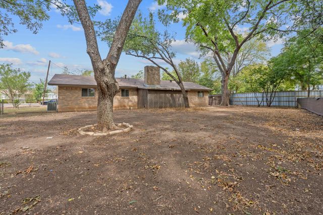 4401 Norwood LN, Austin, TX 78744