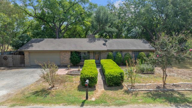 4401 Norwood LN, Austin, TX 78744