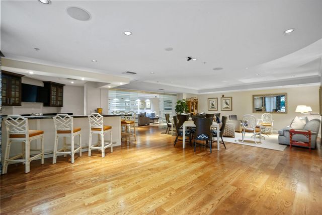 801 S Olive Avenue 211, West Palm Beach, FL 33401