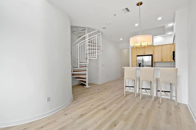 801 S Olive Avenue 211, West Palm Beach, FL 33401