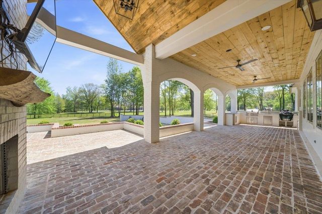 3590 JENKINS DR, Rossville, TN 38066