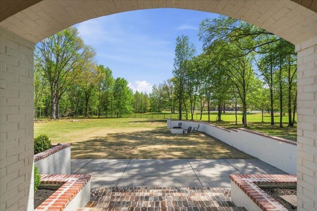 3590 JENKINS DR, Rossville, TN 38066