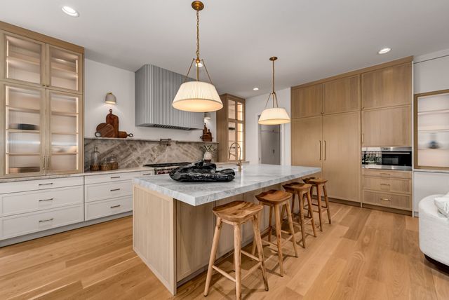 10050 Gooding Drive, Dallas, TX 75229