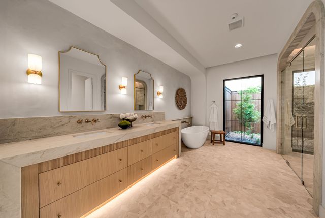 10050 Gooding Drive, Dallas, TX 75229