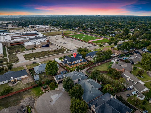 10050 Gooding Drive, Dallas, TX 75229