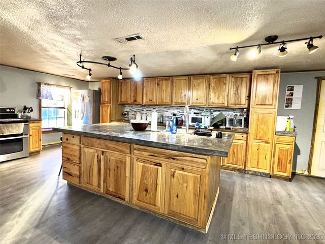 68417 S 4656 Road, Westville, OK 74965