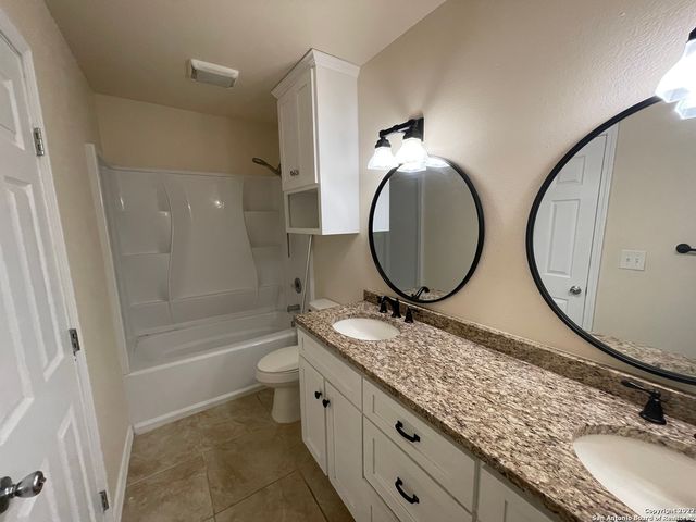 743 Eleanor Ave Apt 201, San Antonio, TX 78209
