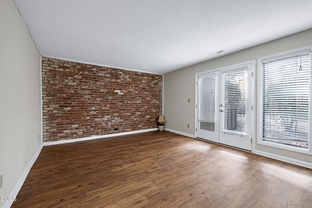 606 Oak Tree Drive, Chapel Hill, NC 27517