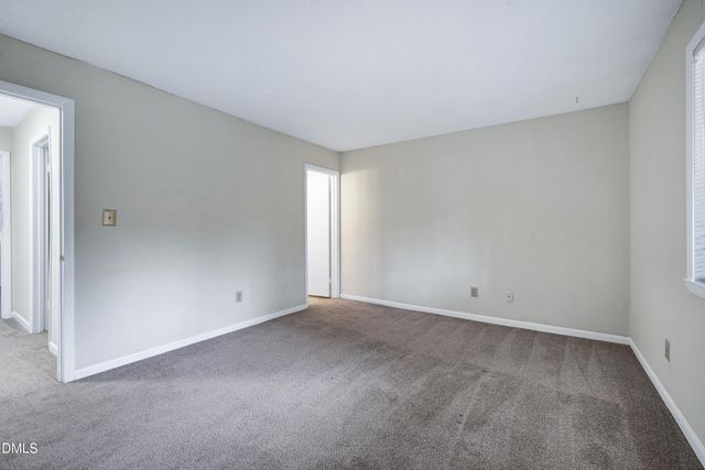 606 Oak Tree Drive, Chapel Hill, NC 27517