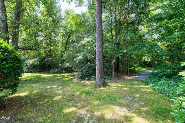606 Oak Tree Drive, Chapel Hill, NC 27517