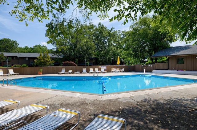 606 Oak Tree Drive, Chapel Hill, NC 27517