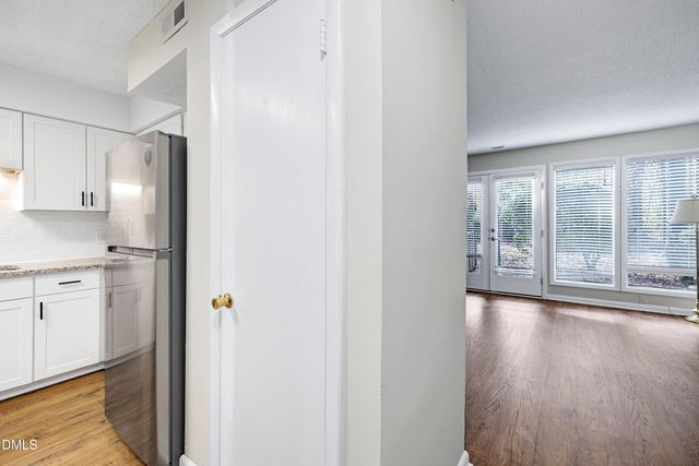 606 Oak Tree Drive, Chapel Hill, NC 27517