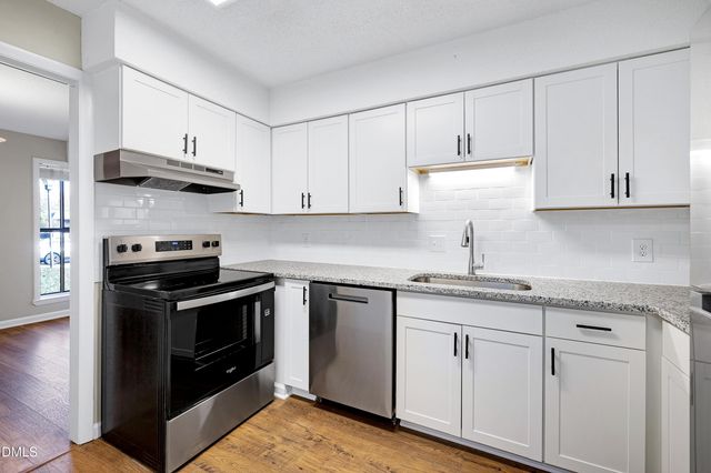 606 Oak Tree Drive, Chapel Hill, NC 27517