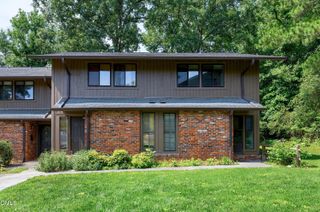 606 Oak Tree Drive, Chapel Hill, NC 27517