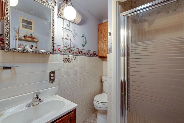 6628 32nd AVENUE, Kenosha, WI 53142