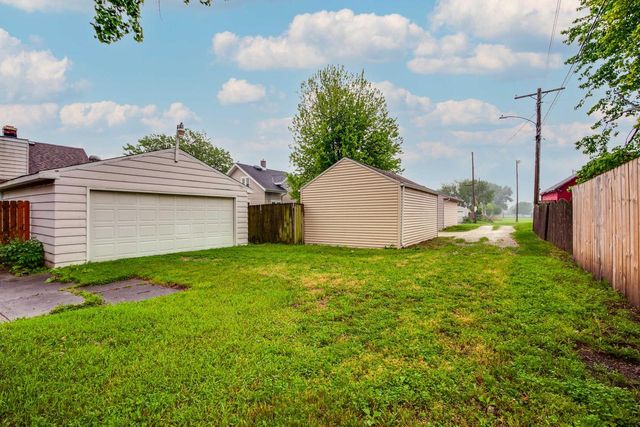 6628 32nd AVENUE, Kenosha, WI 53142